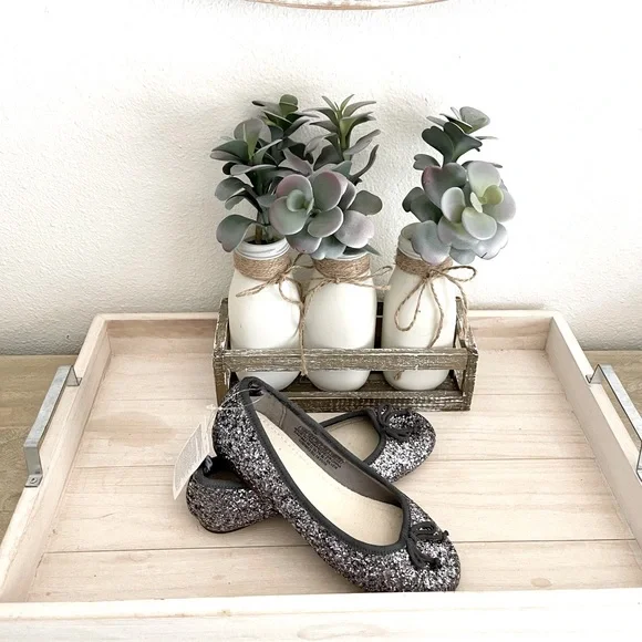 GAP Glitter Grey Girls Slip On’s - Picture 3 of 4